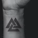 Three Triangle Tattoo Meaning & Symbolism (Christianity) Valknut Tattoo